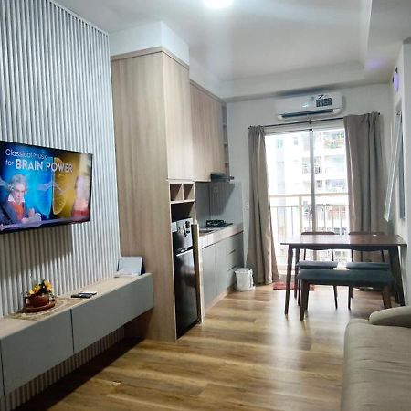 Classy! 2Br Apartment - Modern Comfort In West Jakarta Cbd Eksteriør bilde